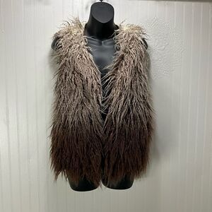 CI SONO Faux Fur Shaggy Vest